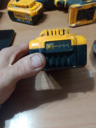 Batteria DeWalt XR 18V 5.0Ah Li-Ion