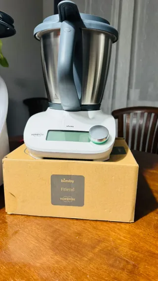 Bimby Friend Vorwerk con Boccale