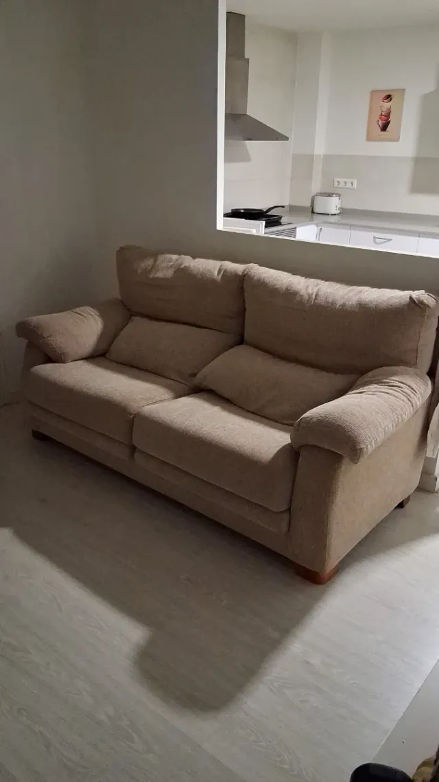 Divano + TV 32" + Mobile TV