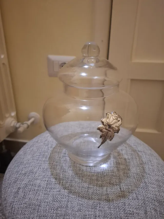 Vaso Porta Dolcetti in Vetro con Rosa