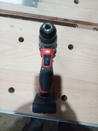 Taladro Milwaukee M12 FUEL