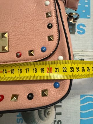 Pochette rosa con tracolla colorata