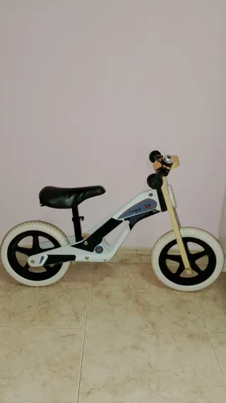 Bicicleta de equilibrio infantil madera