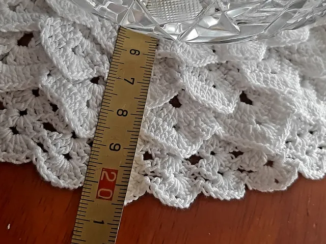 Contenitore in cristallo inciso