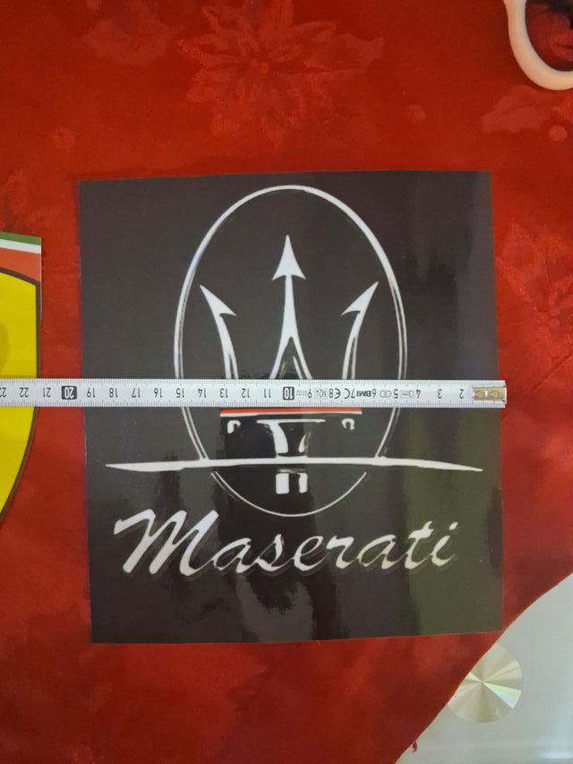 Adesivi Ferrari e Maserati