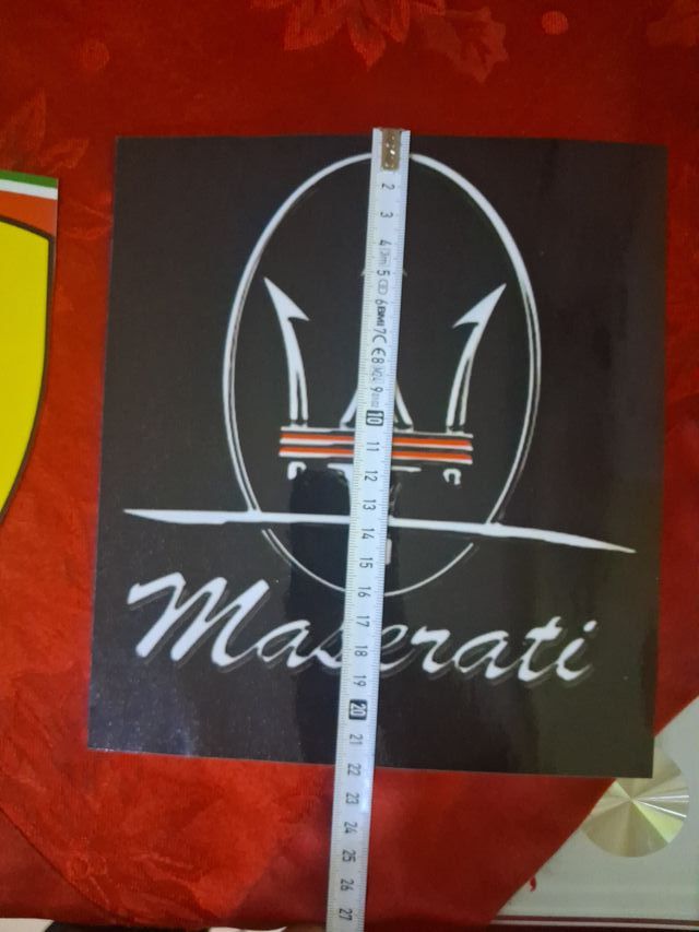 Adesivi Ferrari e Maserati