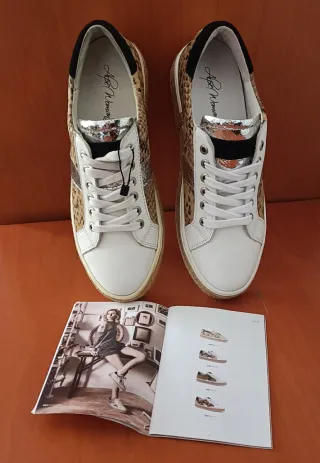 NUEVAS zapatillas cuero ALPE t.40