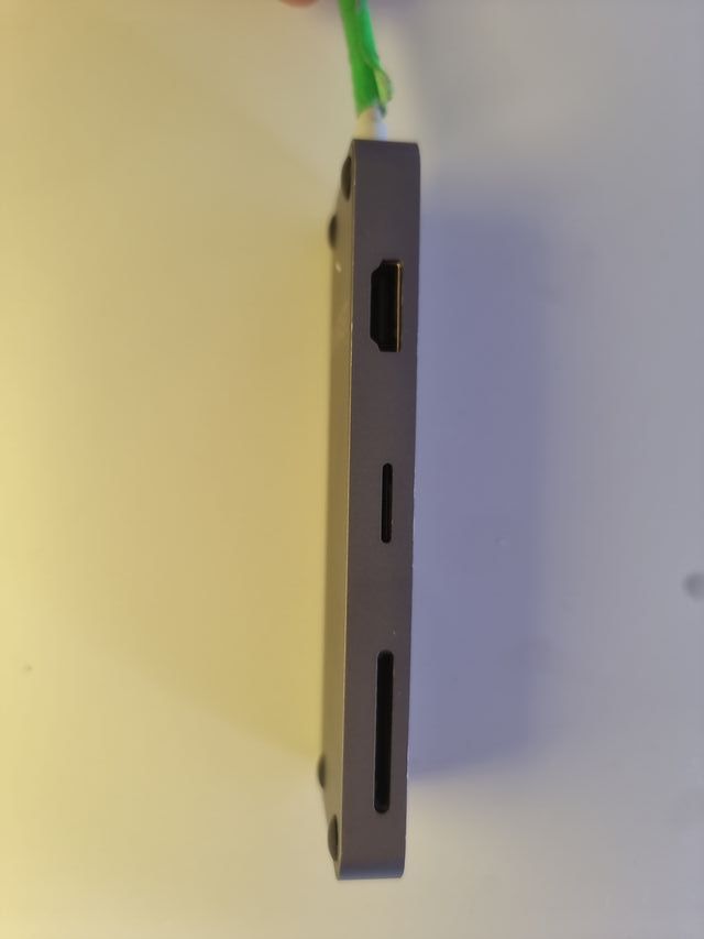 Hub multipuerto adaptador