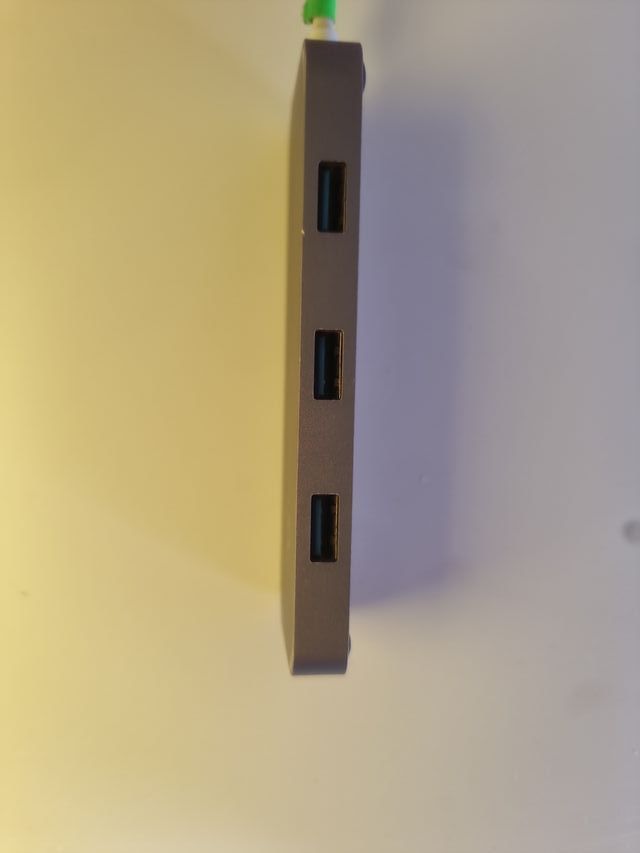 Hub multipuerto adaptador