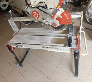 Segatrice a motore con carrello Zoe 105 Advanced M