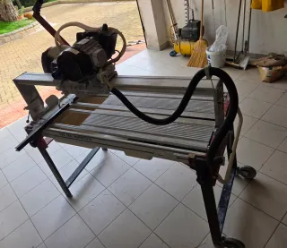 Segatrice a motore con carrello Zoe 105 Advanced M