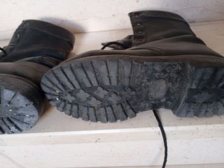 Anfibi stile militare