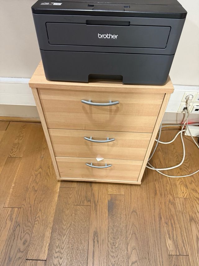 Cajonera de oficina madera y metal