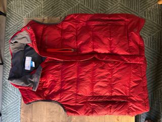 Chaleco Columbia plumífero rojo