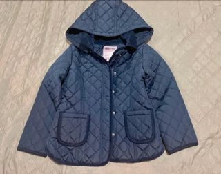 Abrigo acolchado niña con capucha