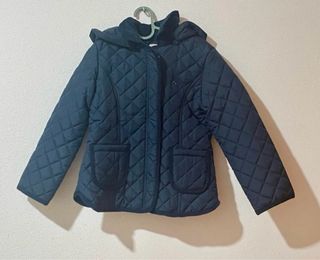 Abrigo acolchado niña con capucha