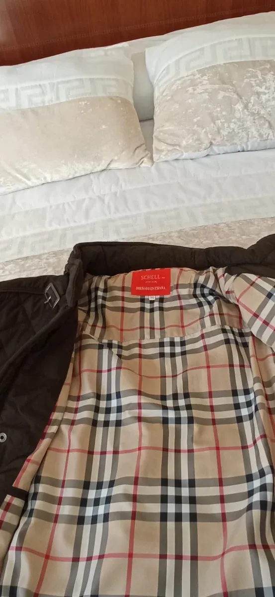 Parka acolchada hombre, puesta una vez