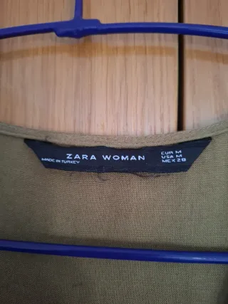 Vestido Zara verde oliva