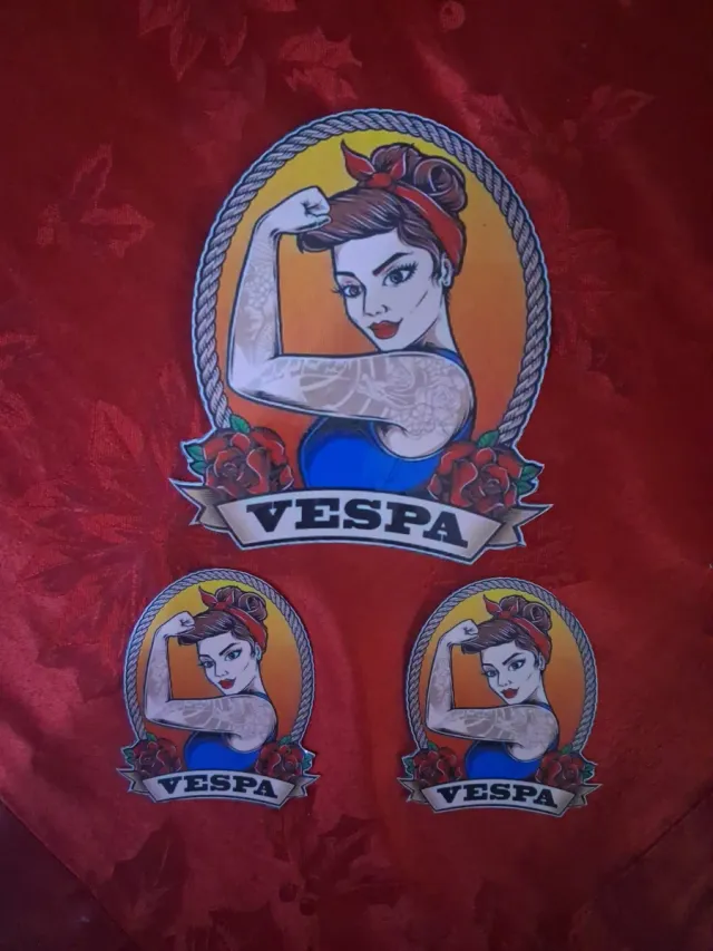 Adesivi Vespa We Can Do It