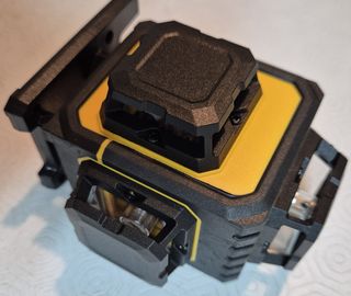 Nivel Láser Verde autonivelable y mando distancia