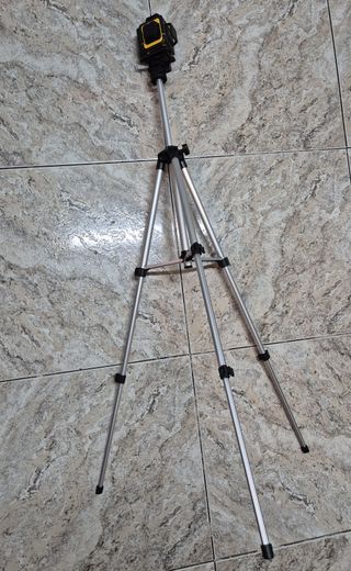 Nivel Láser Verde autonivelable y mando distancia