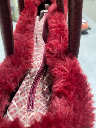 Borsa O bag grigia con inserto rosso bordeaux