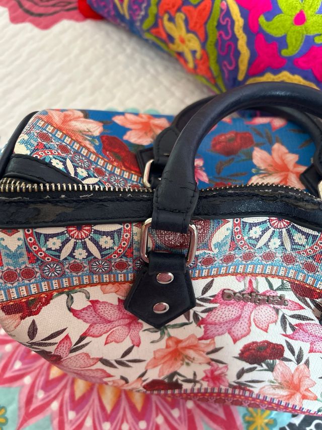 Bolso Desigual Multicolor Flores