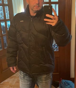 Abrigo acolchado Adidas negro impermeable