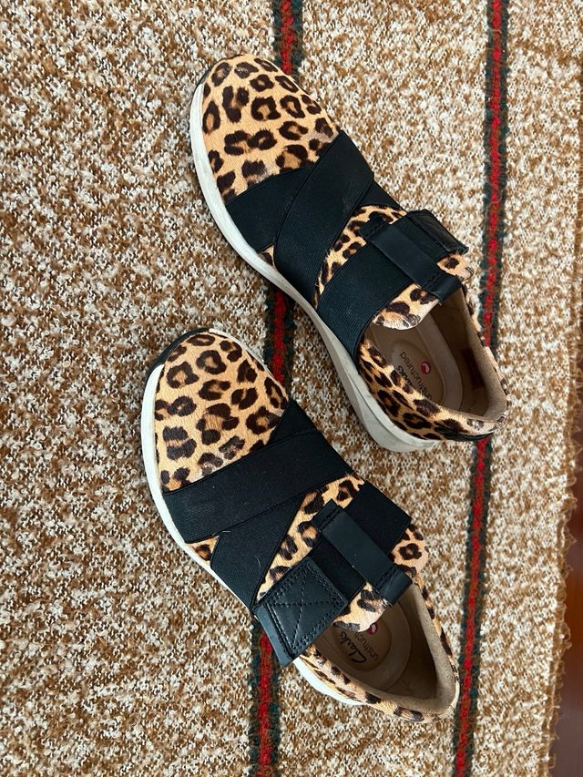 Botines Clarks Talla 35.5 Animal Print