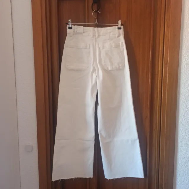 Jeans culotte blancos