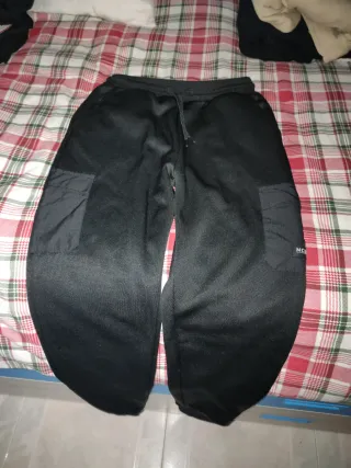 Pantalones chándal niño negros