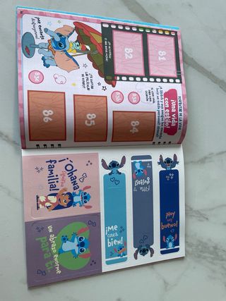 Álbum Stitchpara estrenar + 50 cromos, sin repetir