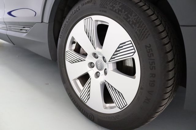 Audi e-tron 50 quattro