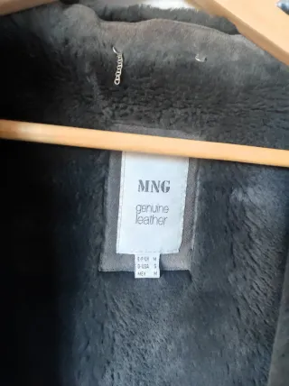 Abrigo Piel Vintage Mango Negro/Gris.