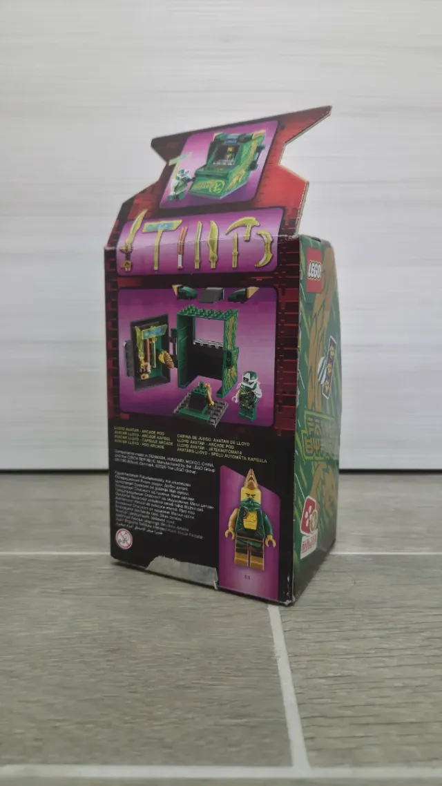 Lego Ninjago 71716 - Arcade Pod Avatar Lloyd