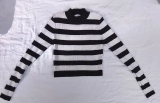 Jersey Bershka Rayas Talla L