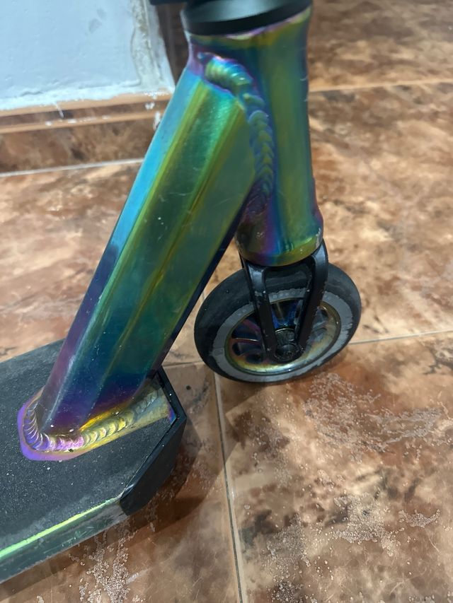 Patinete Invert Supreme Neo 88,7 cm