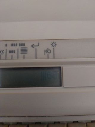 Máquina de escribir Olivetti Línea 103