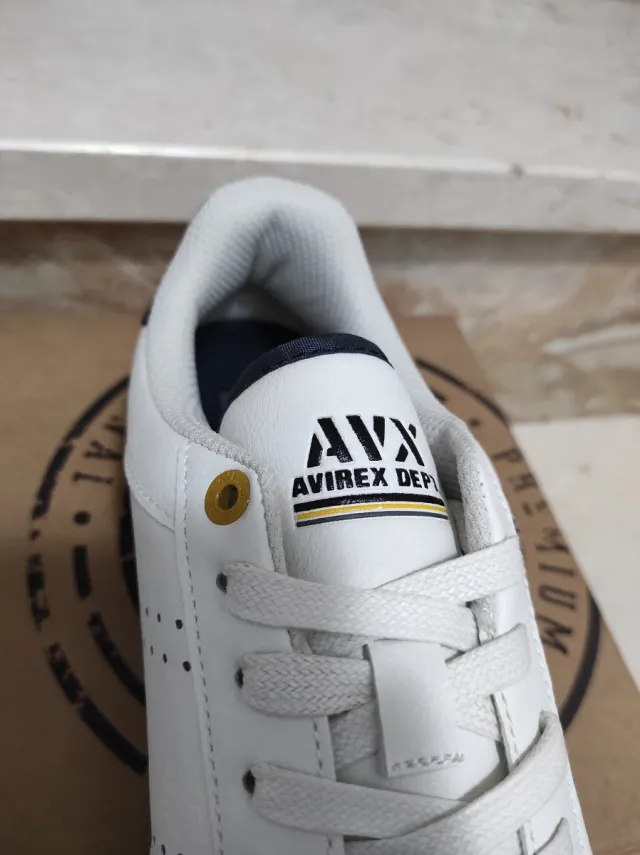 Sneakers Avirex 40