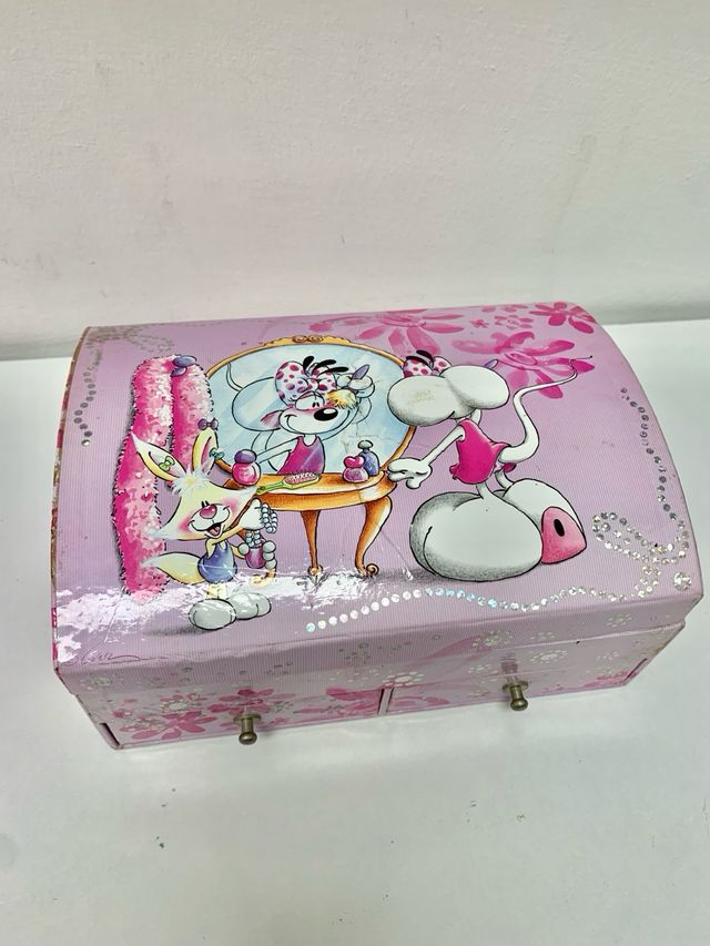 Portagioie con cassetti