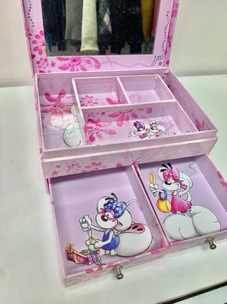 Portagioie con cassetti