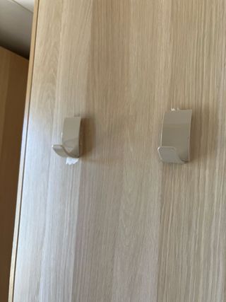 Armadio ad angolo con specchio