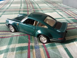 Porsche 911 Guiloy 1:32