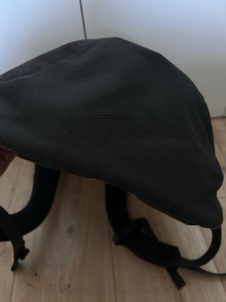 Mochila The North Face Vault Gris y Rosa