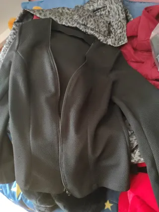 Chaqueta elegante negra