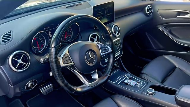 Mercedes-Benz Clase A 45AMG