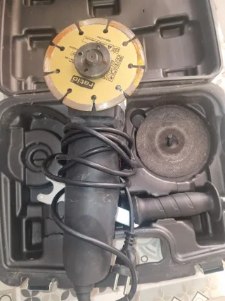 Amoladora Ratio con disco y maletín