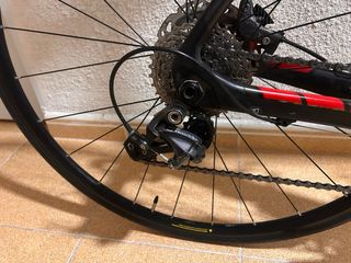 Bicicleta carbono freno disco
Marca. Trek
Talla L