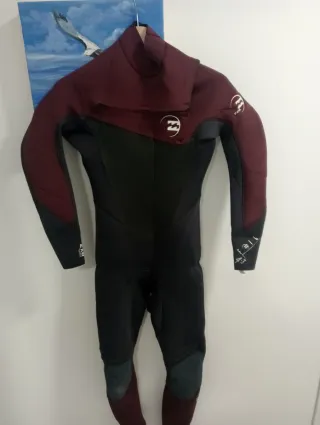 Trajes de neopreno con escarpines