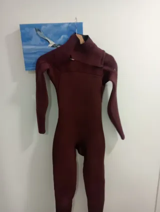 Trajes de neopreno con escarpines